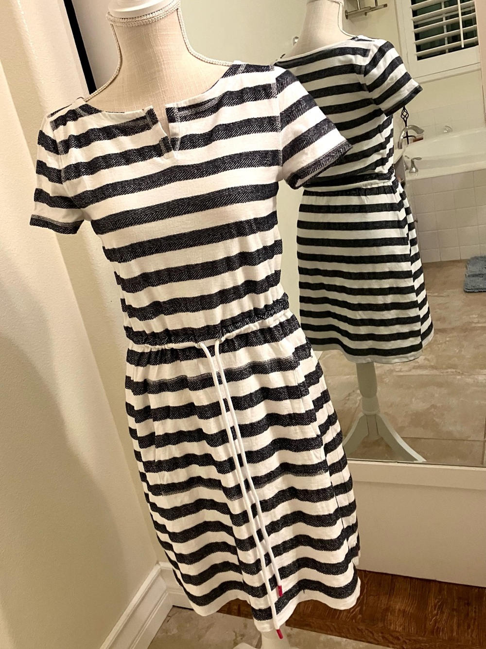 Talbots Black and White Striped Drawstring Waist Mini Dress, size Small Petite